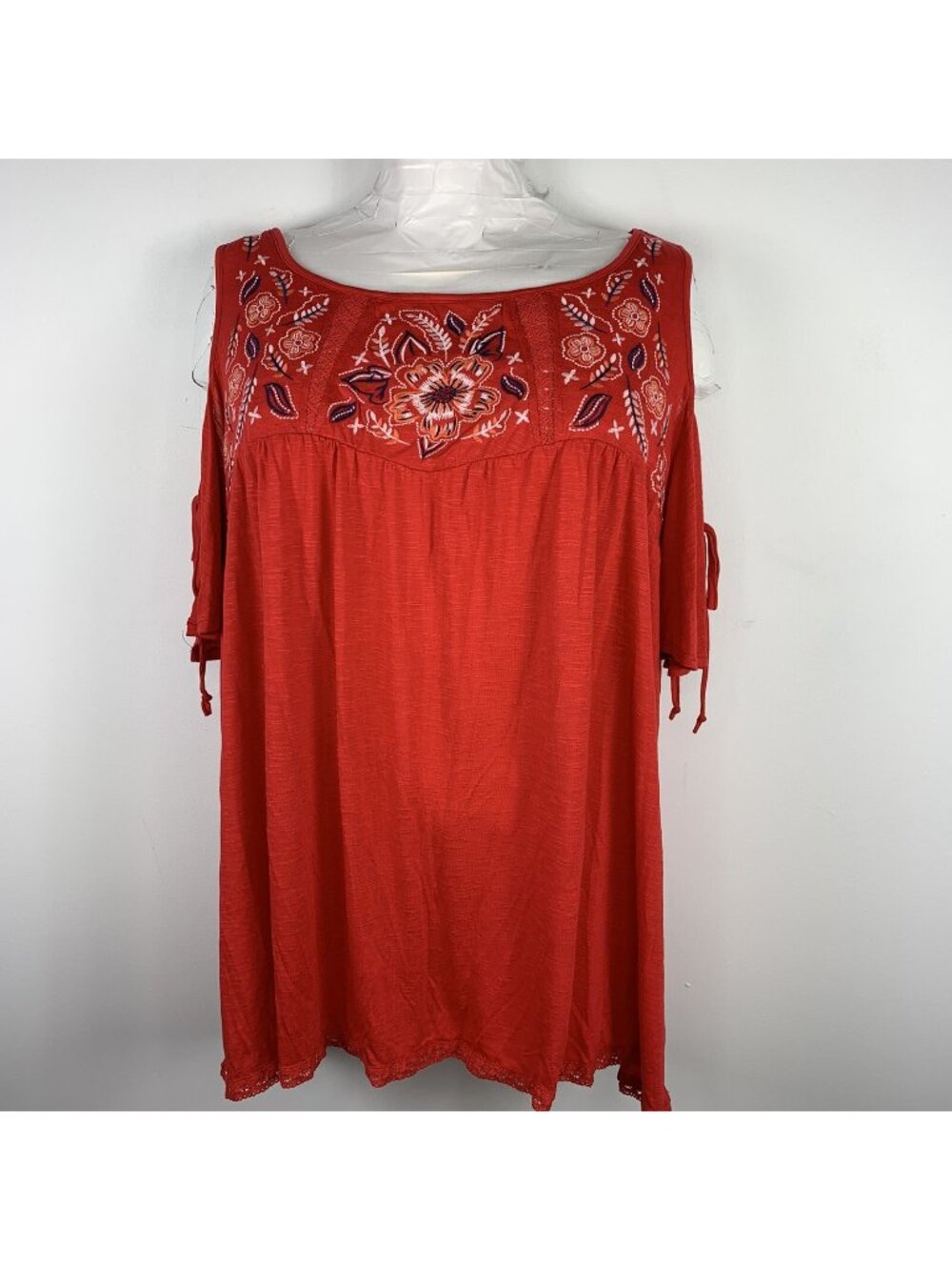 Fourteenth Place Womens Top sz 2X Red Floral Embroidered Boho Peasant NEW AZ55